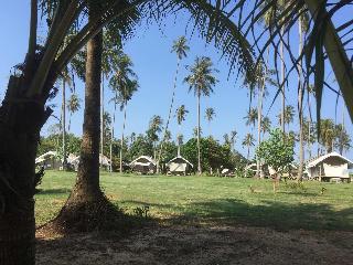 Naivacha Tent Koh Mak