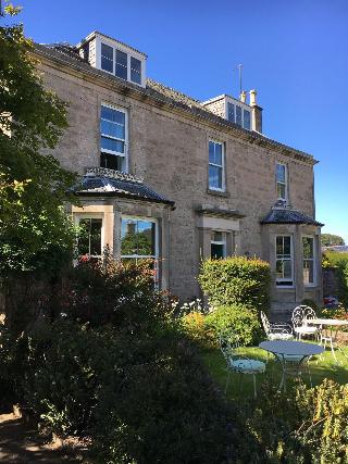 Cawdor House