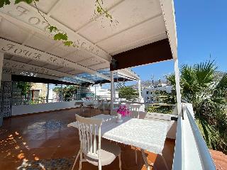 Asterina Hotel
