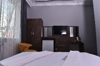 Rays Hotel