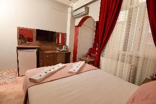 Rays Hotel