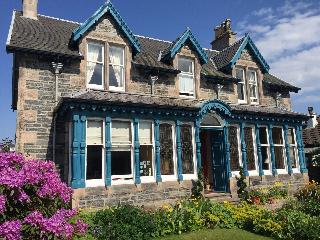 Dunallan House