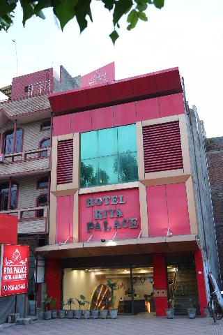 Hotel Riya Palace