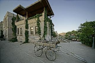 Alaturca House