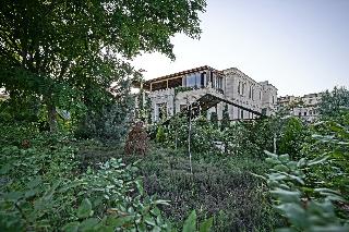Alaturca House