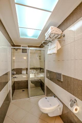 Grand Akcali Hotel
