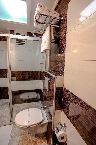 Grand Akcali Hotel