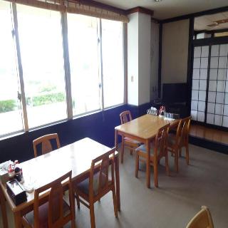 餐館
