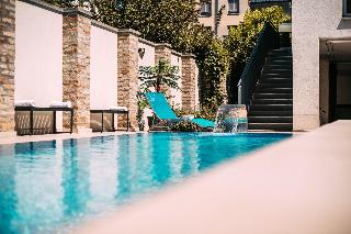 Auris Hotel