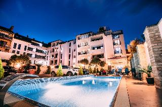 Auris Hotel