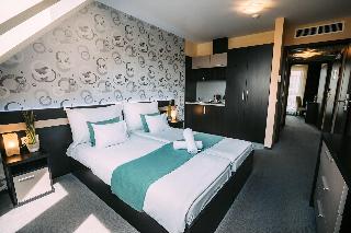 Auris Hotel