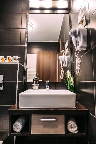 Auris Hotel
