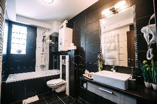 Auris Hotel
