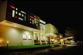 Snowcrest Hotel