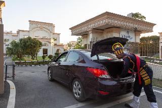 V One The Competent Palace
