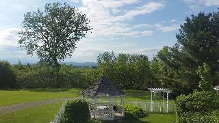 Strong House Inn