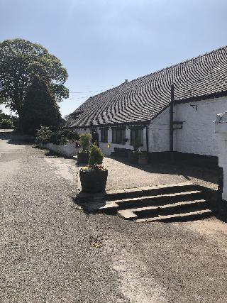 The Dog And Partridge Country Inn