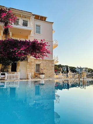 Club Capa Hotel