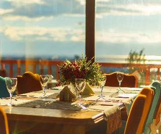 Aeneas Hotel