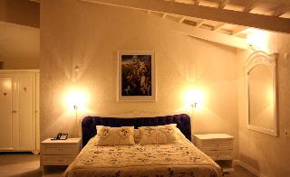 Aeneas Hotel