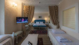 Aeneas Hotel