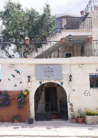 Capiedra Hotel