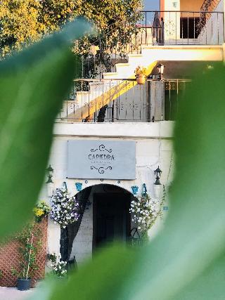 Capiedra Hotel