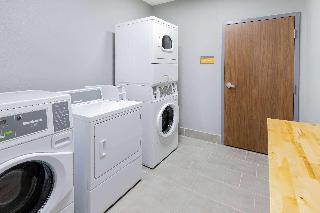 La Quinta Inn & Suites by Wyndham Fort Stockton NE