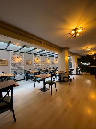 Bloom Hotel