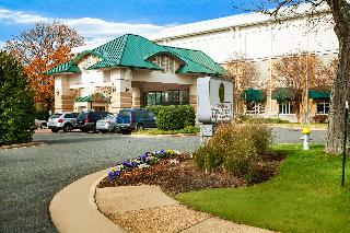 Clarion Suites Convention Center Fredericksburg