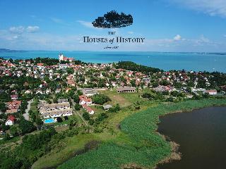 The Houses Of History - Anno 1830