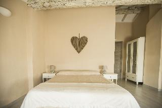 Room Room