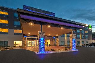 Holiday Inn Express & Suites Milan – Sandusky Area