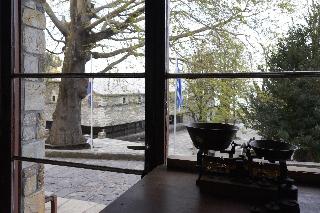 Atrapos Hotel