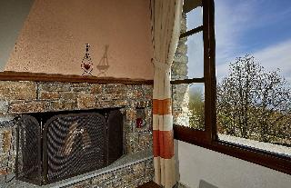 Atrapos Hotel