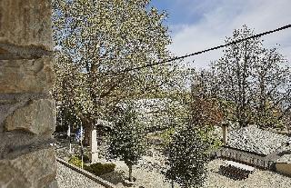 Atrapos Hotel
