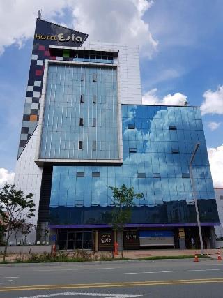Esia Hotel