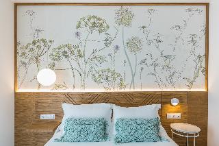 Room Room
