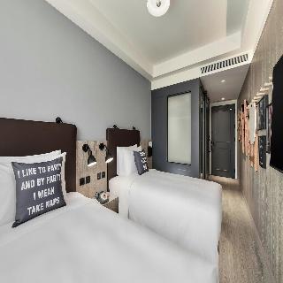 Room:TWN.ST