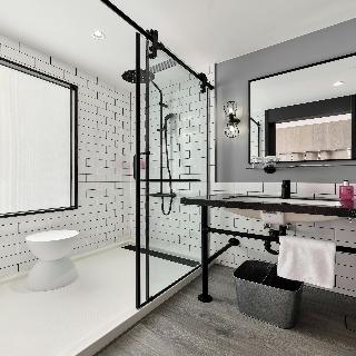 Room:DBL.QN