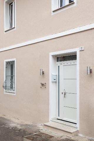 Altrè Guesthouse