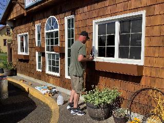 South Jetty Inn