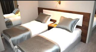 2017 Hotel