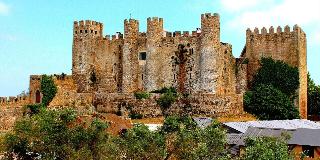 Casa de S. Thiago do Castelo