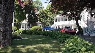 Moseley Cottage Inn & Town Motel