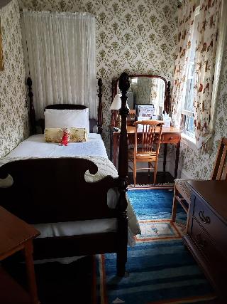 Room Room