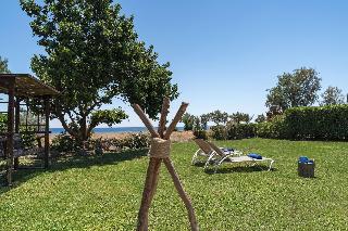 Eco Beach And Magic Garden