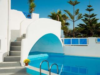 White Cave Villas, ,