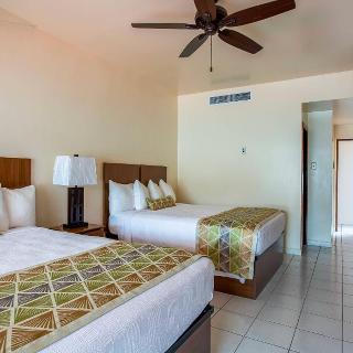 Village Cay Hotel And Marina