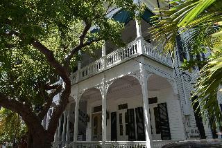 Simonton Court Historic Inn & Guesthouse
